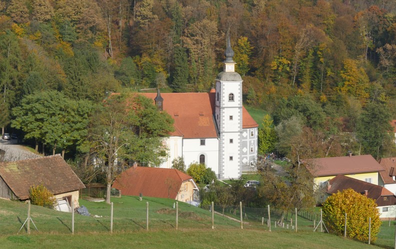 ČD Sežana Kozjanski park.jpg10